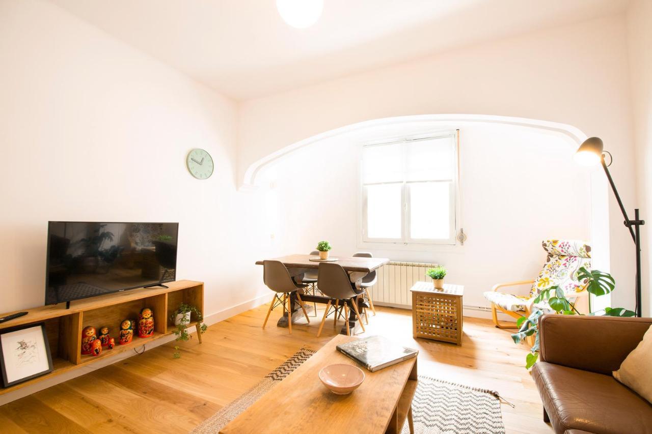 Casa Playa Zurriola-Aviso-Obras En La Fachada Del Patio Hasta Mayo O Junio-No Ha Habido Quejas Por El Ruido-Precio Bajo- House Playa Zurriola-Warning-Works On The Facade Of The Patio Until May Or June-There Have Been No Noise Complaints- Low Price San Sebastian Exterior photo