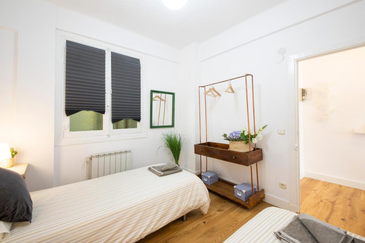 Casa Playa Zurriola-Aviso-Obras En La Fachada Del Patio Hasta Mayo O Junio-No Ha Habido Quejas Por El Ruido-Precio Bajo- House Playa Zurriola-Warning-Works On The Facade Of The Patio Until May Or June-There Have Been No Noise Complaints- Low Price San Sebastian Exterior photo